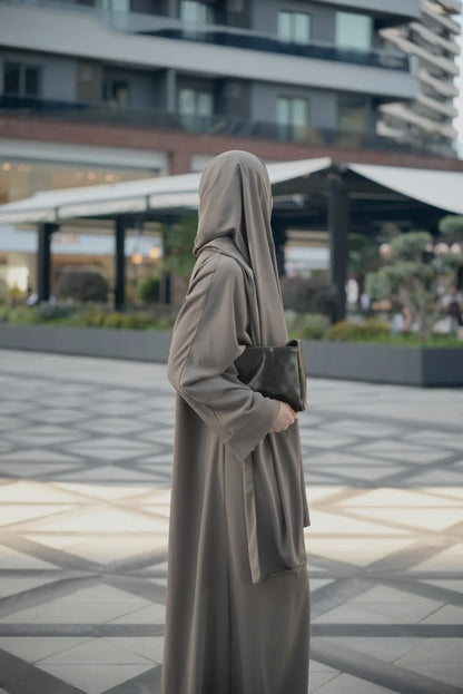 Khimar Long Satiné Taupe