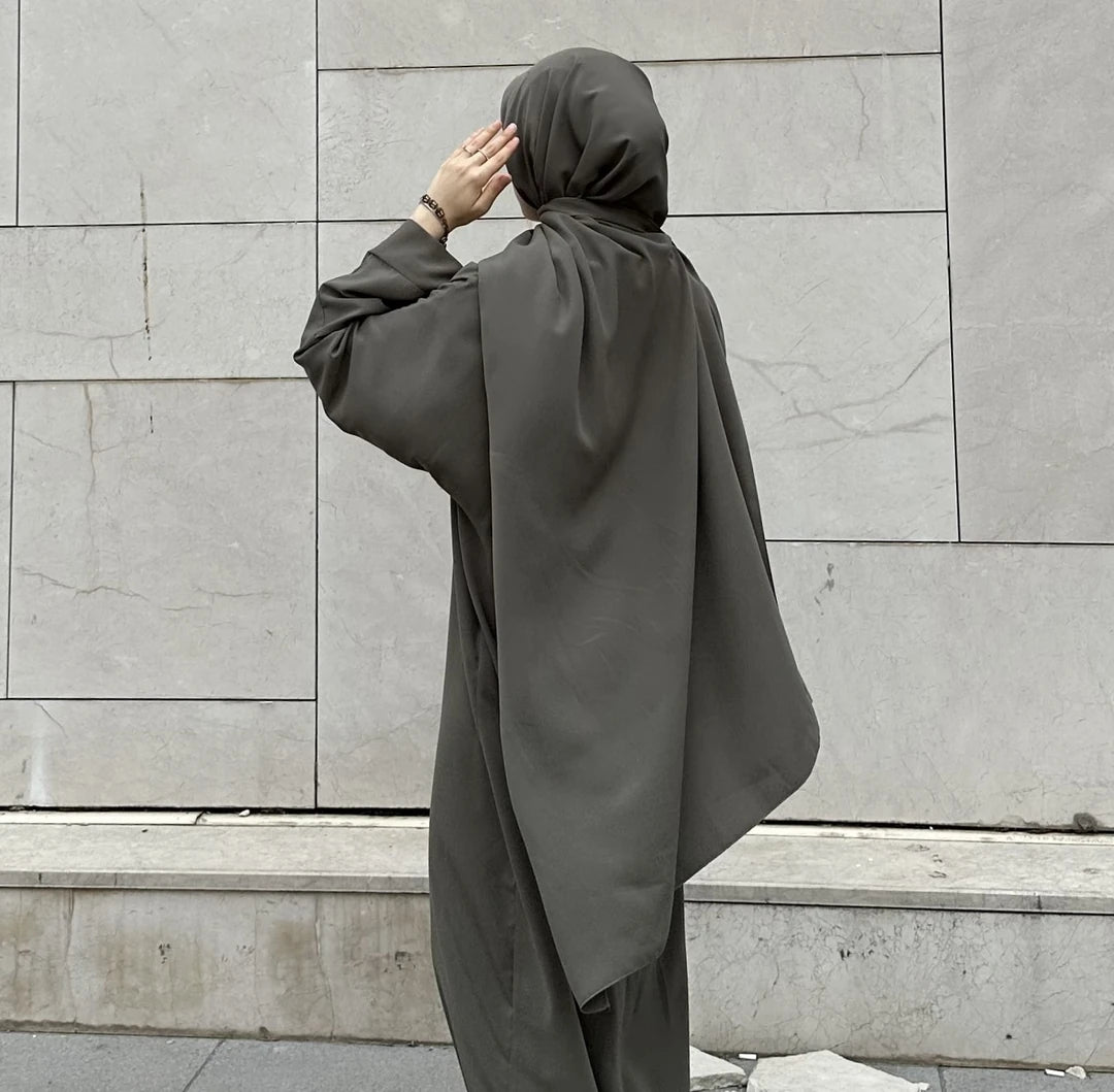 Khimar Long Satiné Taupe
