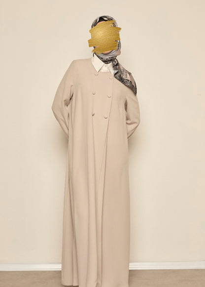 Abaya Beige à Double Boutonnage Croisé