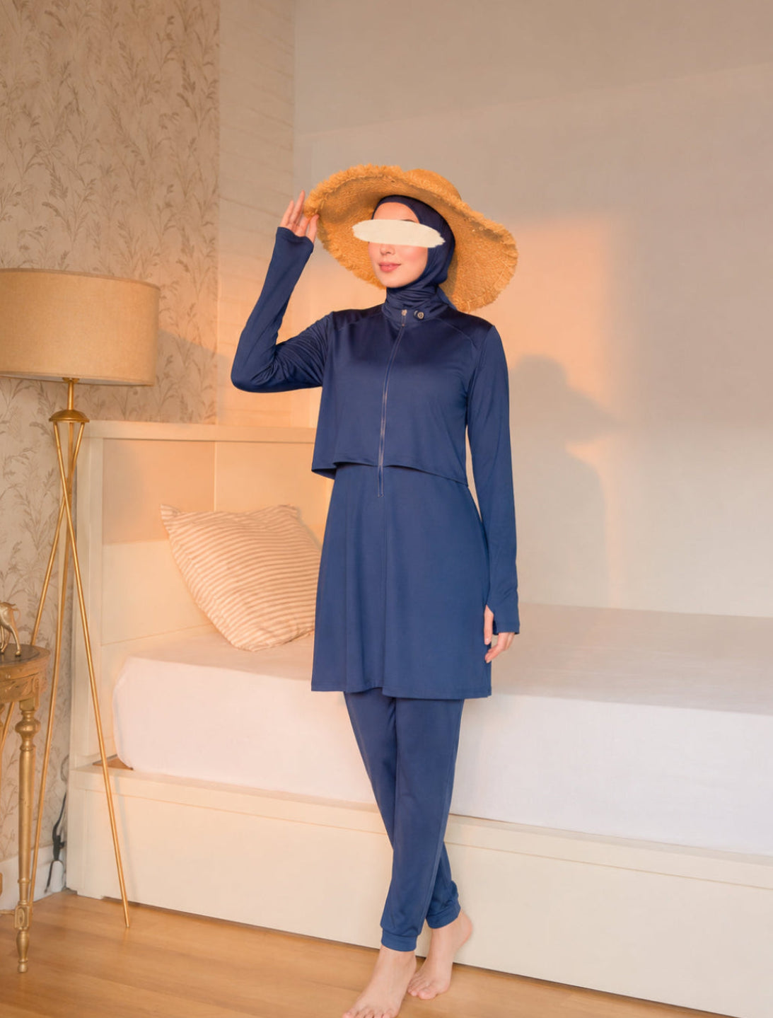 Burkini zippé premium - pose dynamique