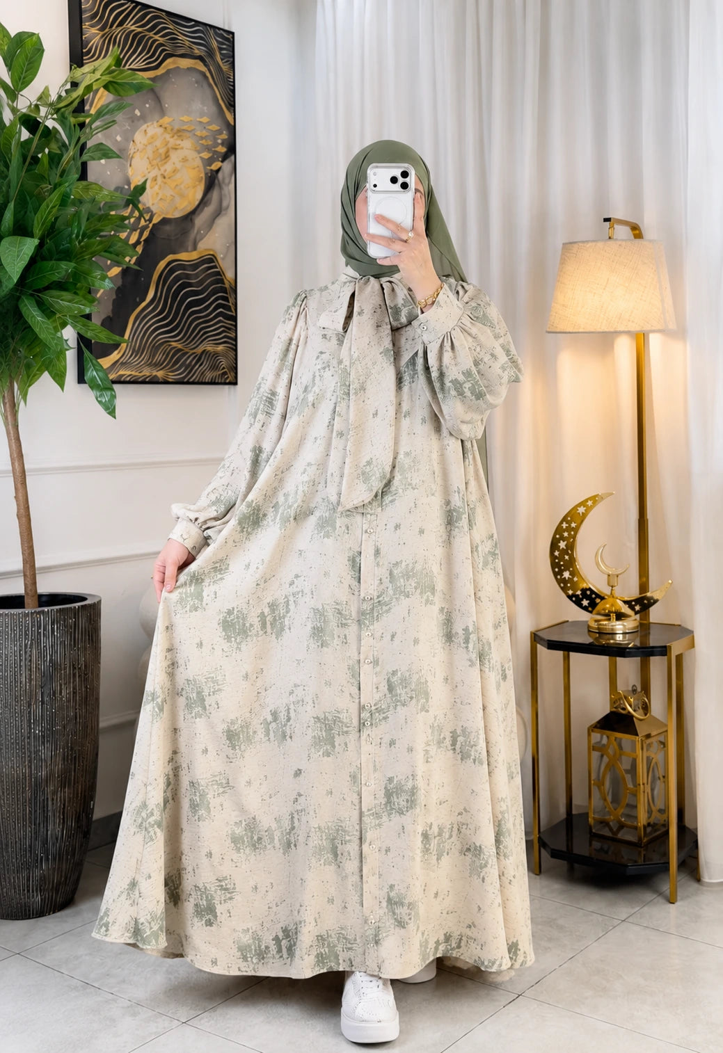 Abaya nœud papillon - silhouette complète