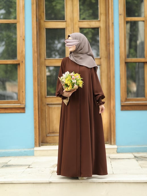 Umniah: Abaya de Lux