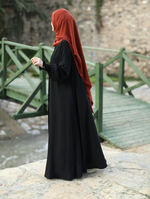 Umniah: Abaya de Lux