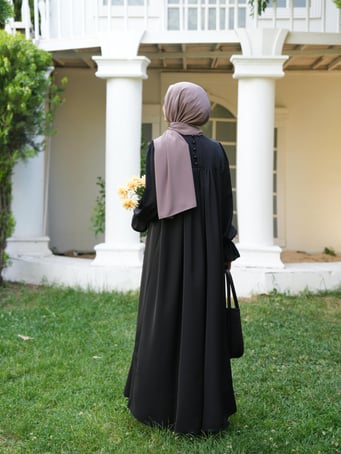Umniah: Abaya de Lux