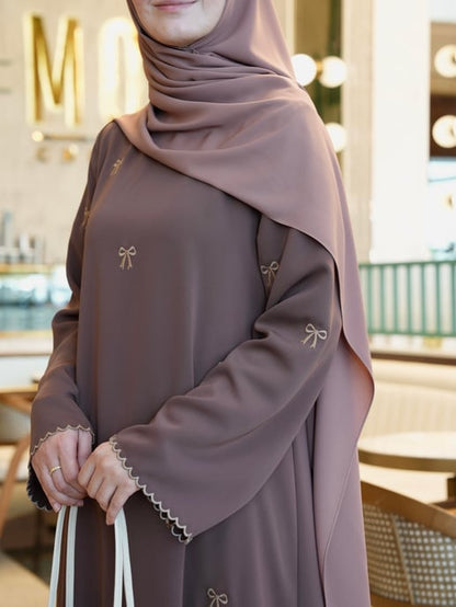 Umniah: La Robe Hijab De Papillon