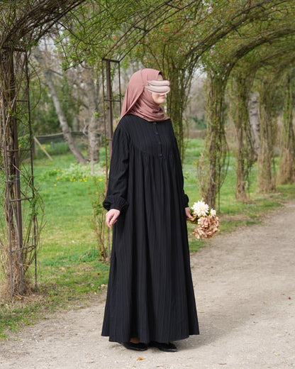 Umniah: Lina modèle